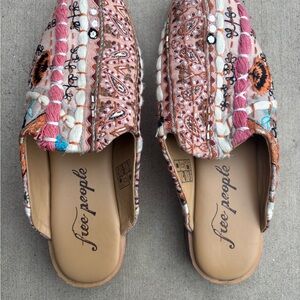 NWOT Free People Pink Multicolor Embroidered Slip-On Boho Mules